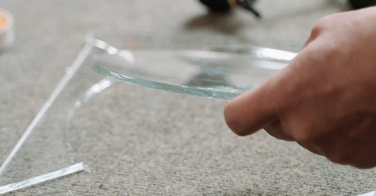 Essential Tools for Effective Sealant Application for Glaziers